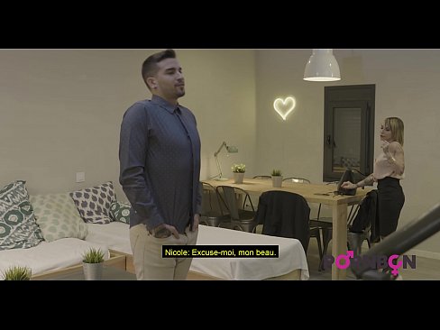 ❤️ PORNBCN 4K 一個大奶子的成熟女人想要被肛門性交年輕的舞男與大雞巴口交死神硬他媽的手工作狗風格的貓舔高潮法語字幕 性愛視頻 在我們 ❤